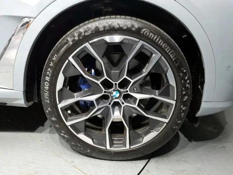 2024 BMW X7 с пробегом 18 583 км