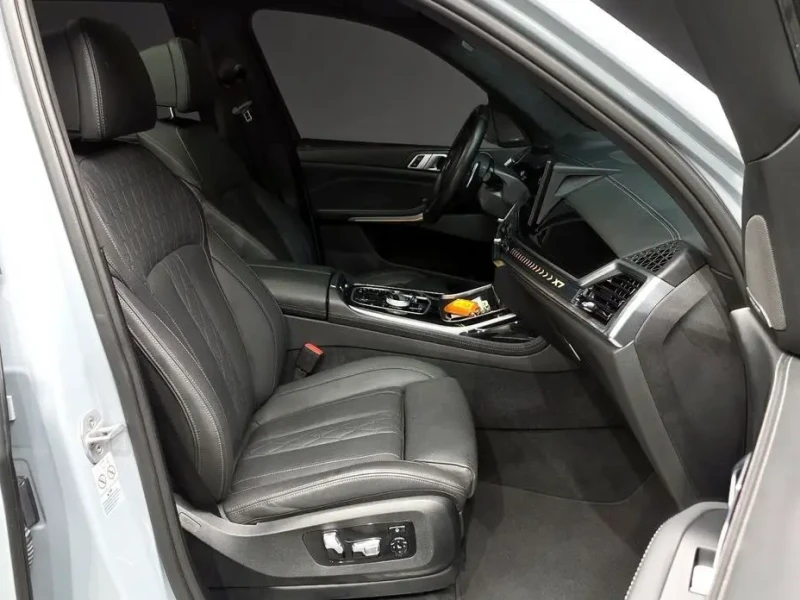 2024 BMW X7 с пробегом 18 583 км
