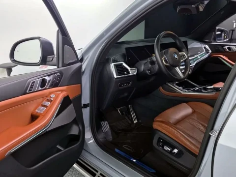 2024 BMW X7 с пробегом 18 920 км