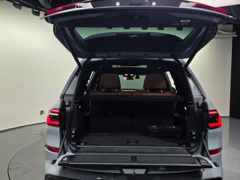 2024 BMW X7 с пробегом 18 920 км