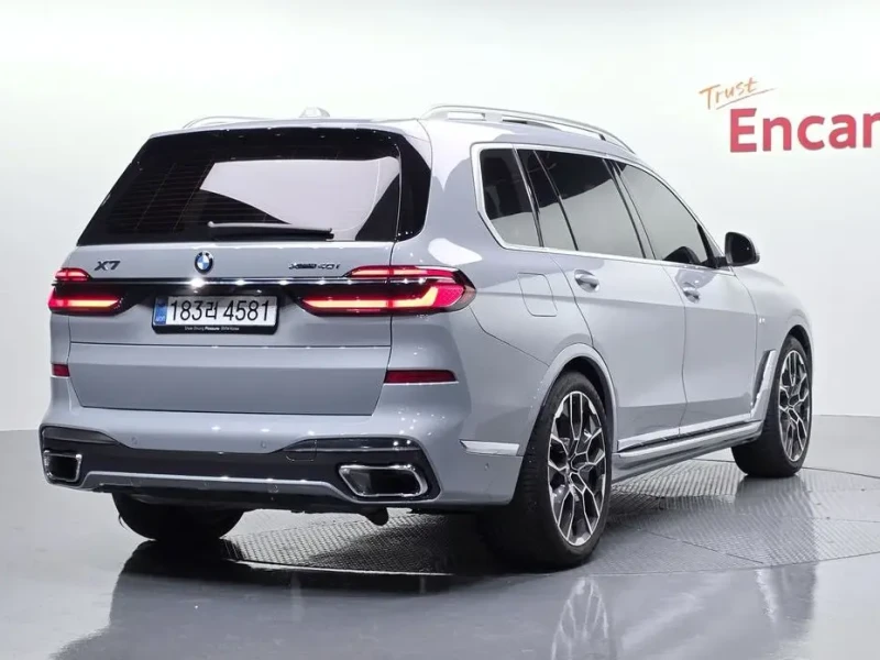 2024 BMW X7 с пробегом 9 737 км