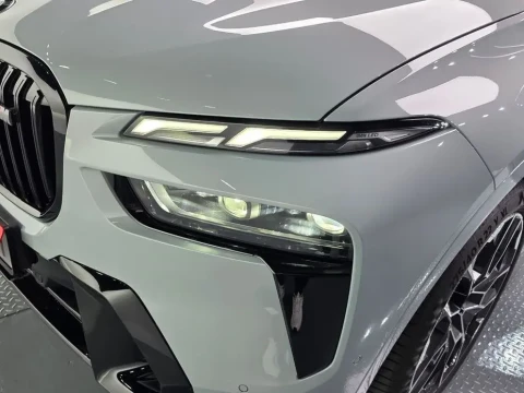 2024 BMW X7 с пробегом 9 737 км