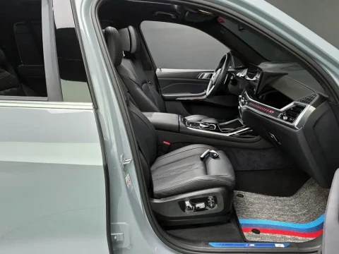 2024 BMW X7 с пробегом 9 737 км