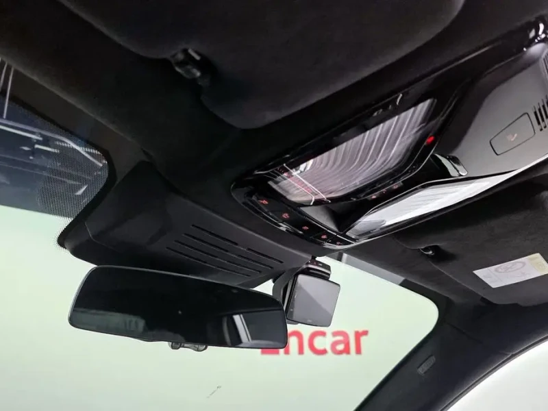 2024 BMW X7 с пробегом 9 737 км