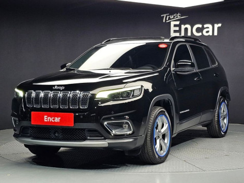 2022 Jeep Cherokee с пробегом 36 059 км