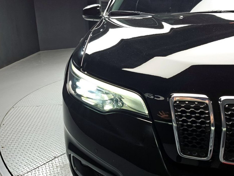 2022 Jeep Cherokee с пробегом 36 059 км