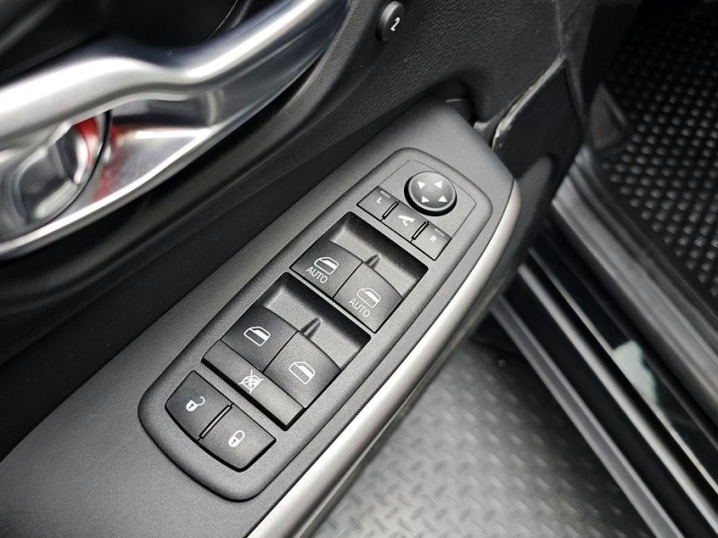 2022 Jeep Cherokee с пробегом 36 059 км