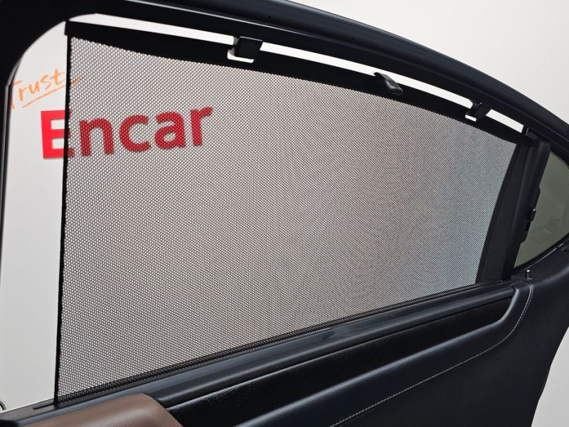 2022 Lexus ES с пробегом 22 696 км