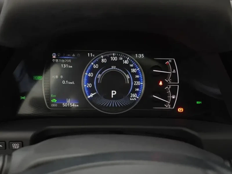 2023 Lexus ES с пробегом 50 154 км