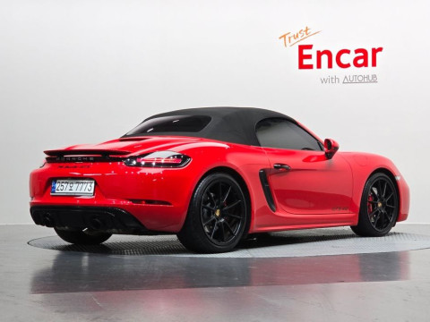 2023 Porsche 718 Spyder с пробегом 11 969 км