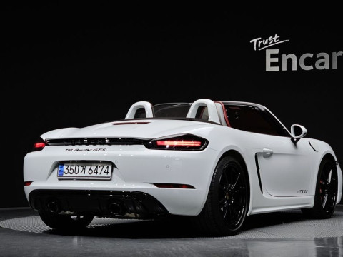 2023 Porsche 718 Spyder с пробегом 10 152 км