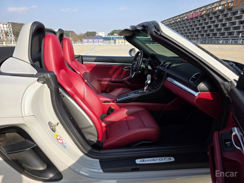 2022 Porsche 718 Spyder с пробегом 60 201 км